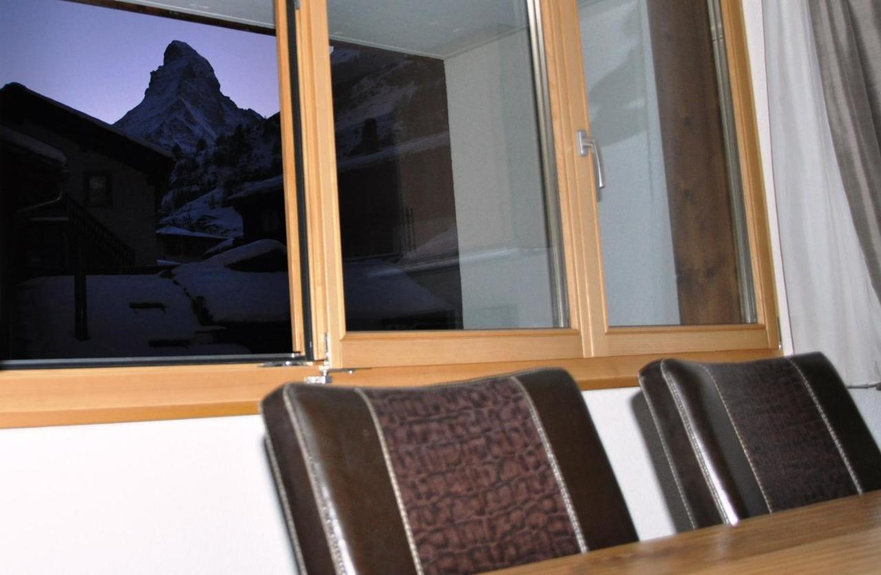 Haus Mischabel Apartamento Zermatt Exterior foto