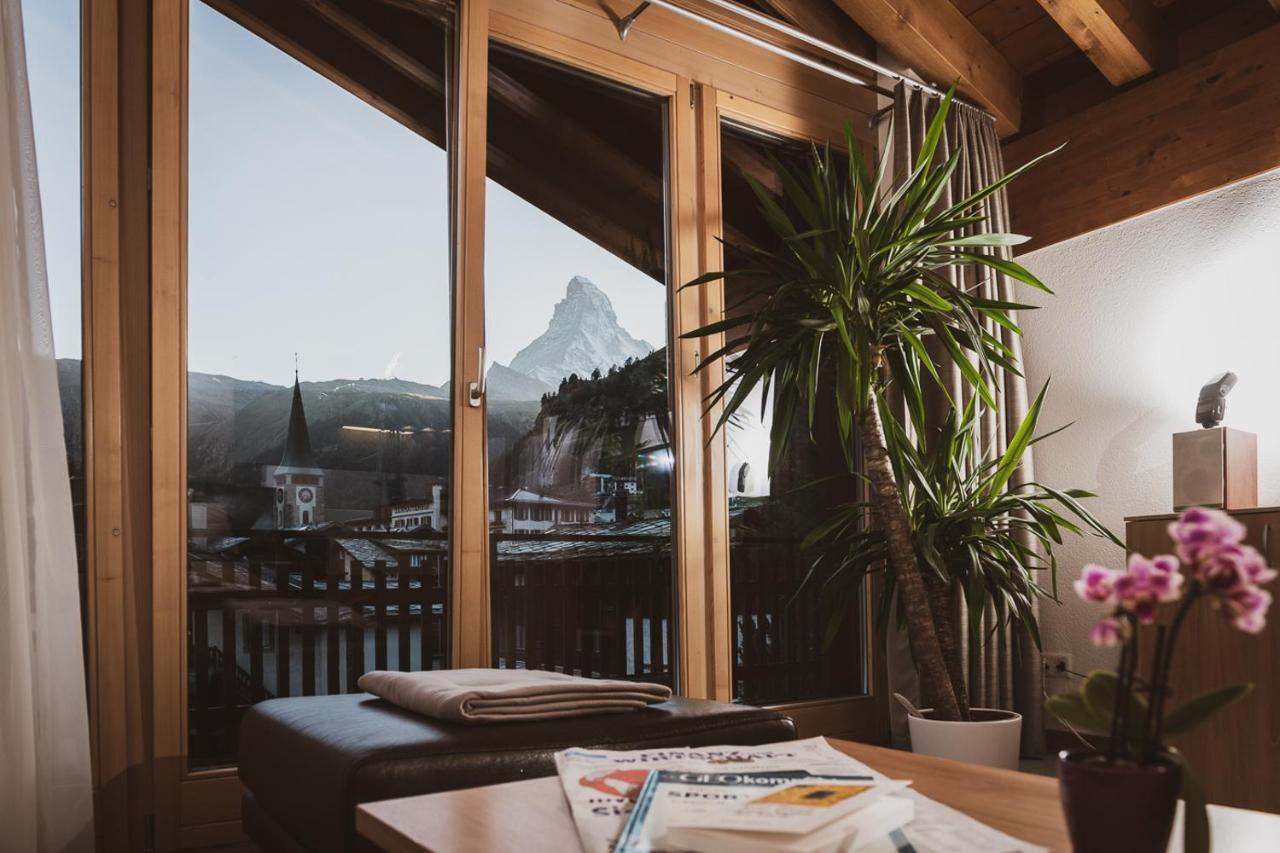 Haus Mischabel Apartamento Zermatt Exterior foto